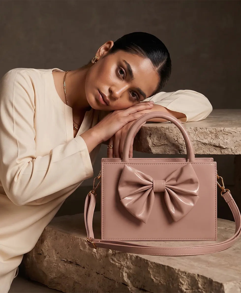 AFROZ Bow Elegance Crossbody in pink – crossbody bag, photo 4